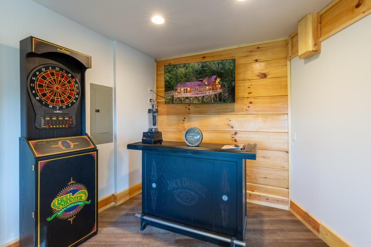 Stunning 2Br Cabin With Mountain Views Waynesville Exterior foto